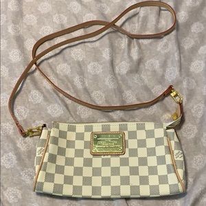 Louis Vuitton small cross body purse